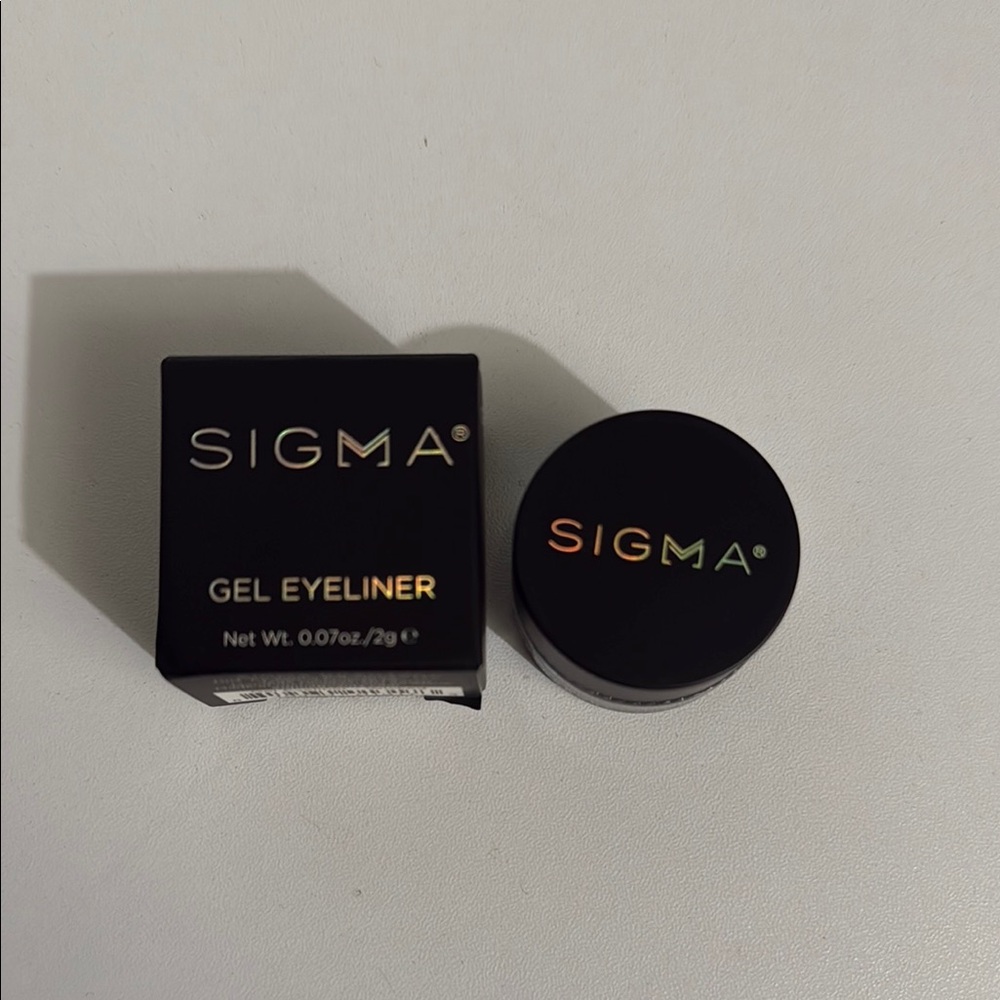 Sigma Beauty Black Gel Eyeliner